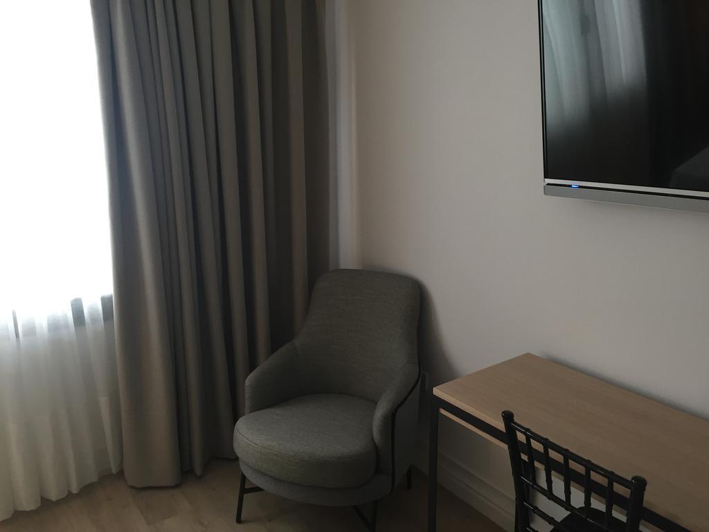 Apartamentos Hom Sevilla Sevilha Exterior foto