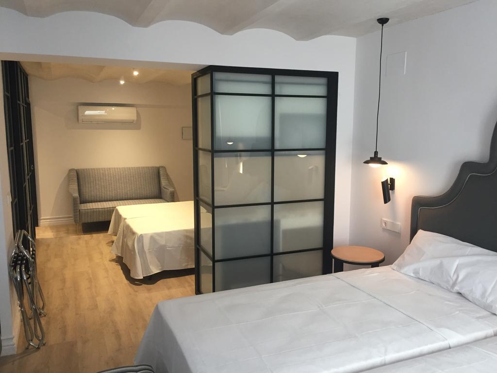 Apartamentos Hom Sevilla Sevilha Exterior foto