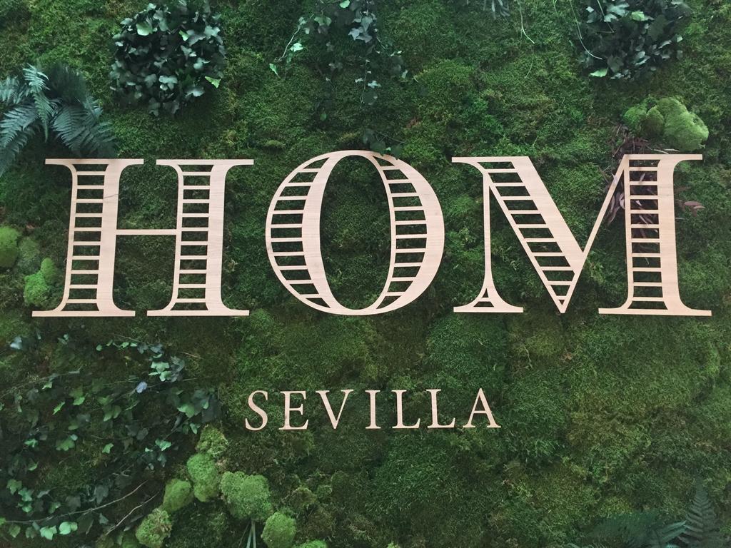 Apartamentos Hom Sevilla Sevilha Exterior foto