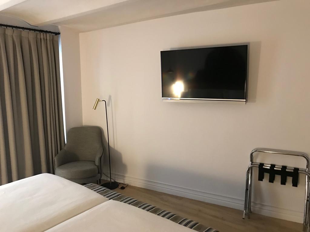 Apartamentos Hom Sevilla Sevilha Exterior foto