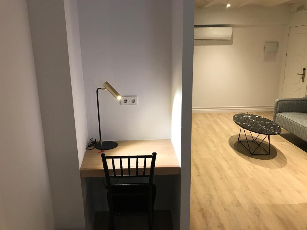 Apartamentos Hom Sevilla Sevilha Exterior foto