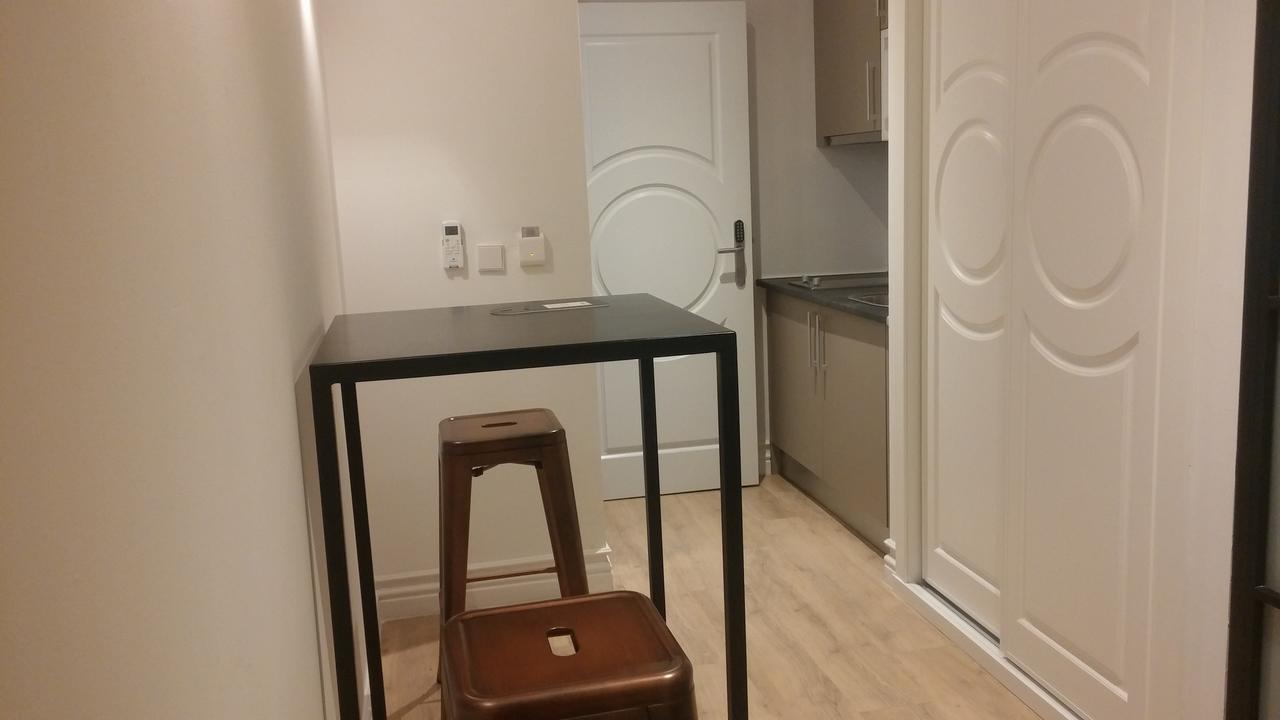 Apartamentos Hom Sevilla Sevilha Exterior foto